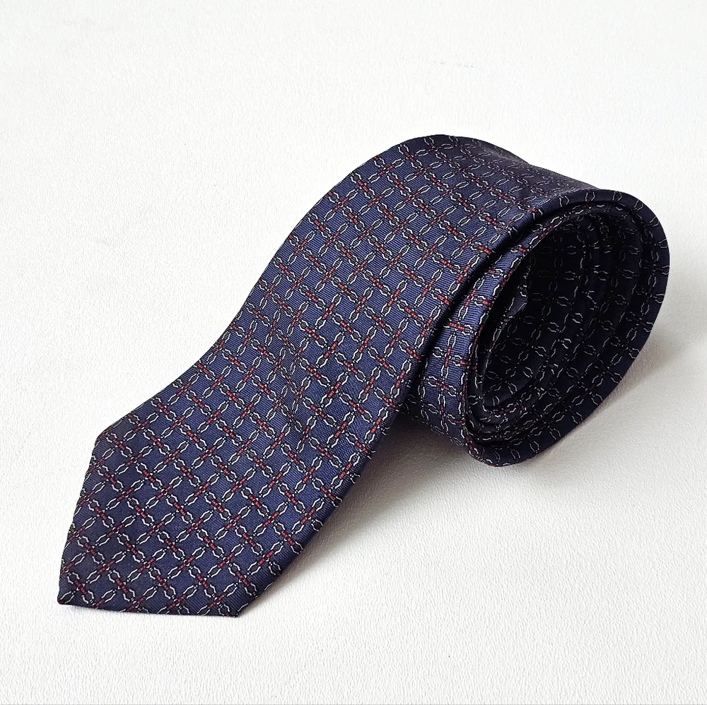 Vintage Hardy Amies London Silk Tie Navy Red Geometric Chain Pattern Luxury